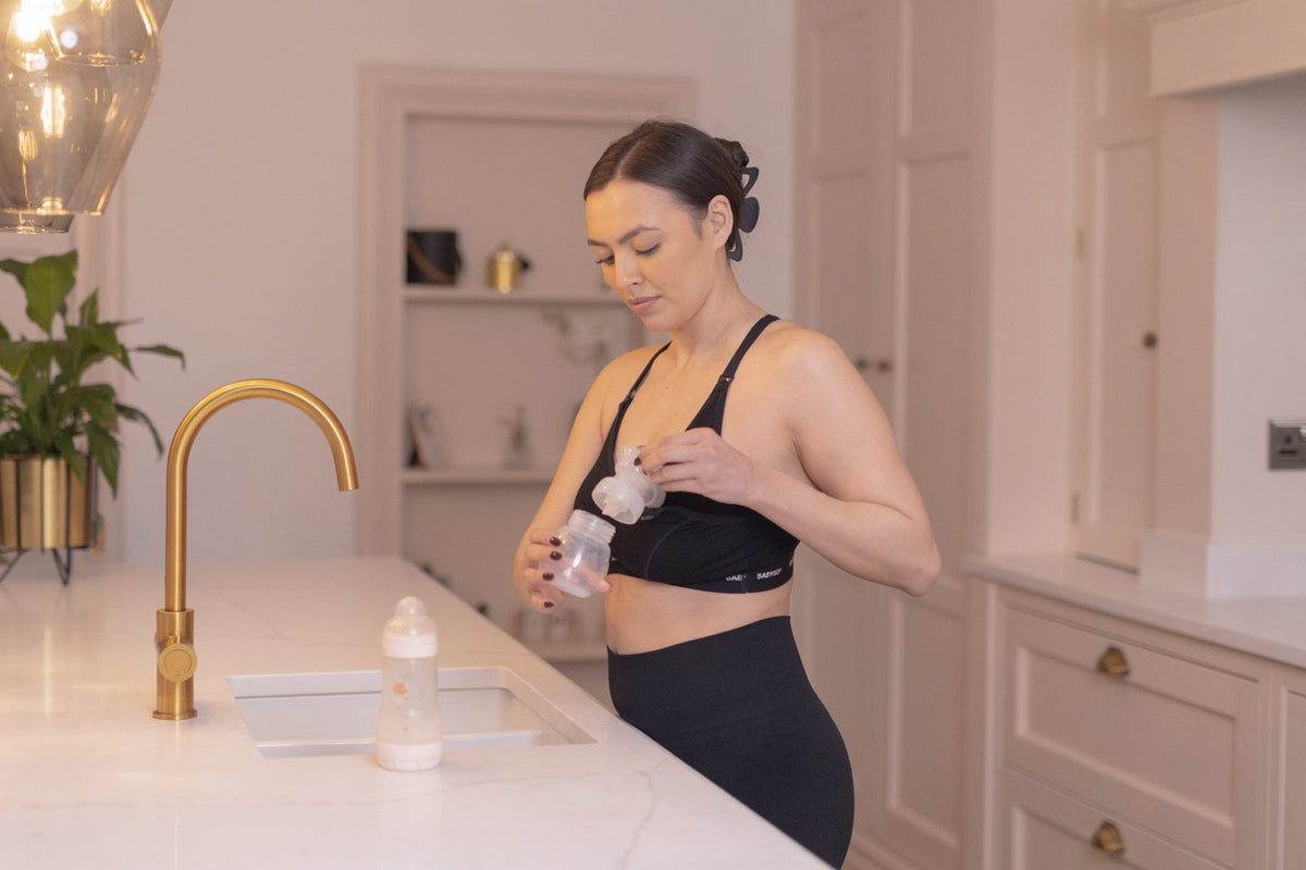 Breastfeeding & pumping guide: everything new mums need to know