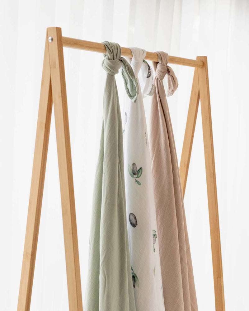 BABYGO® Large Muslin Swaddle Blanket (3 Pack)