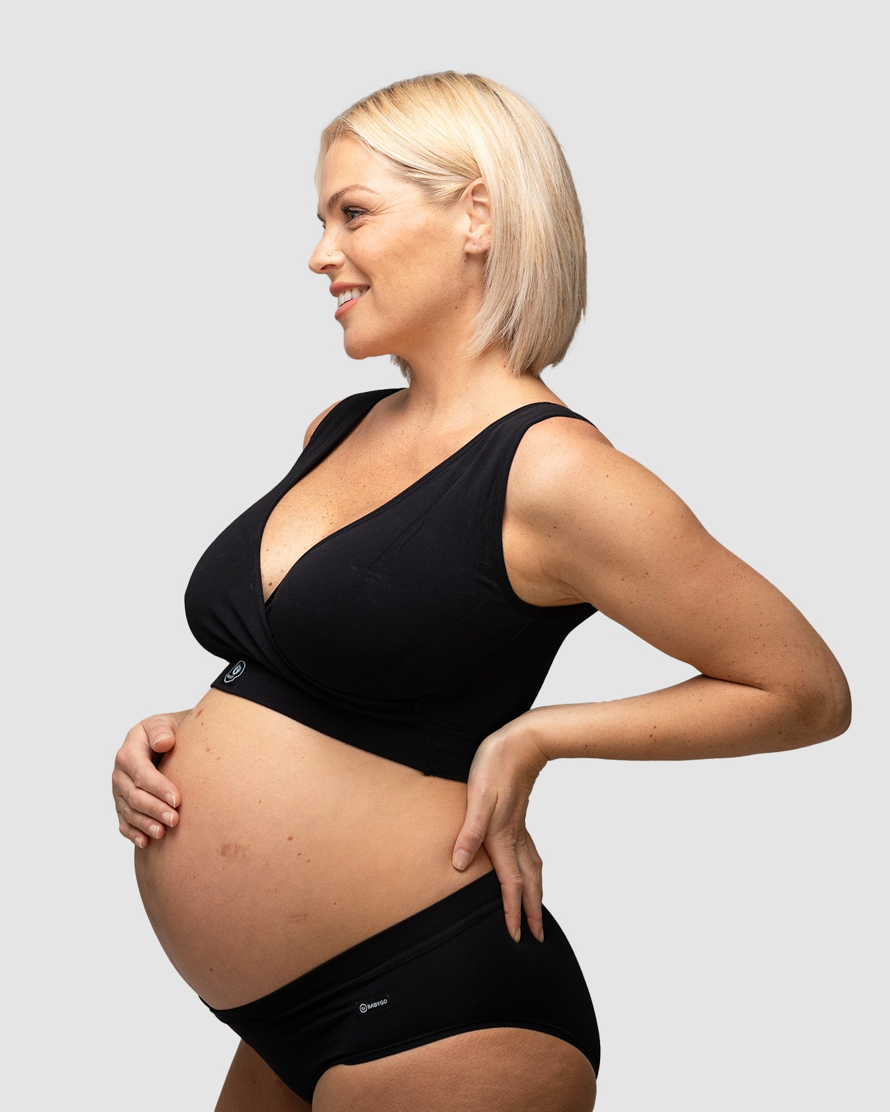 BABYGO Nursing Bras TriStretch™ Maternity Comfort Breastfeeding Pregnancy  Bra Seamless Super Soft Wireless Bralette (UK, Alpha, S, Regular, Regular,  Black 1 Pack) : : Fashion