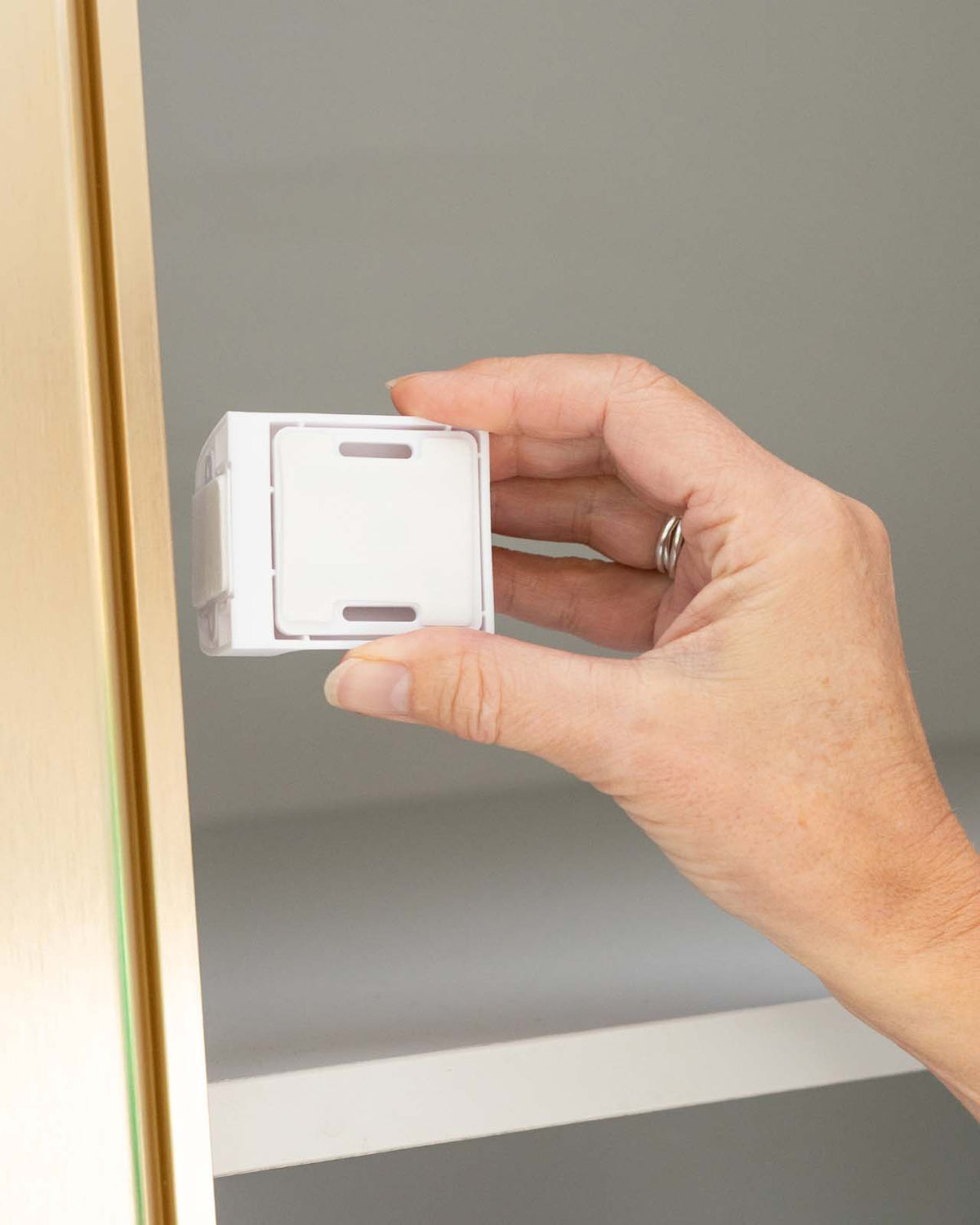 white magnetic child safety lock 